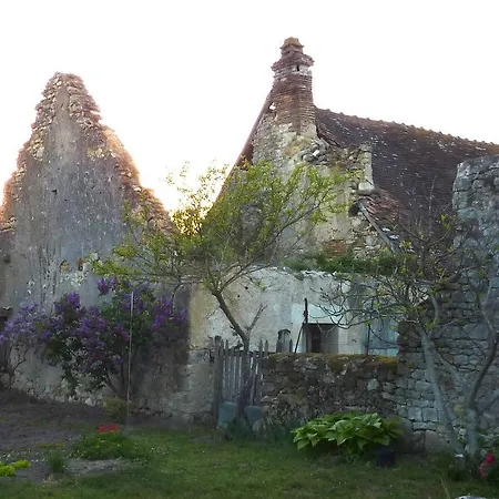 לינה וארוחת בוקר Le Logis Alexandra