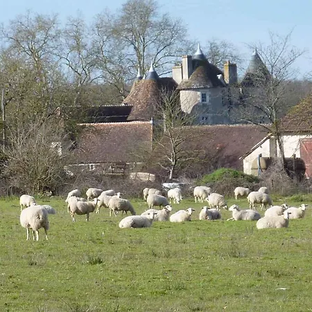 לינה וארוחת בוקר Le Logis Alexandra